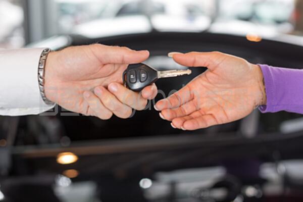 汽車銷售員與經銷商 鑰匙交接背后的營銷智慧